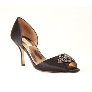 EUC Badgley Mischka Salsa Black Satin Pump 8M